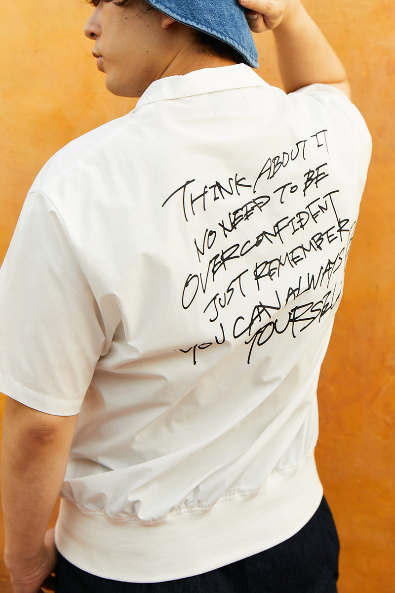 【TRUE Self】バックプリントシャツ